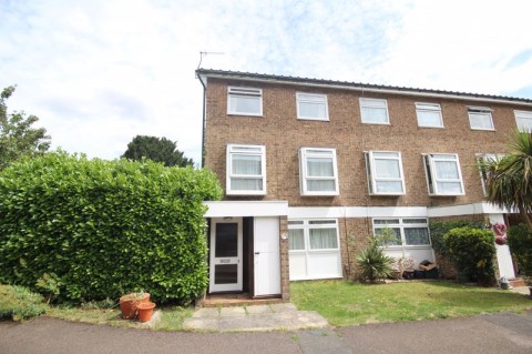 View Full Details for Tulip Tree Close, Tonbridge