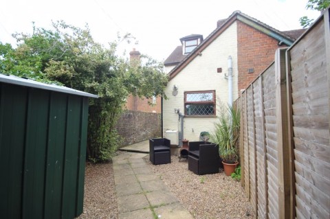 View Full Details for Garden Road, Tonbridge