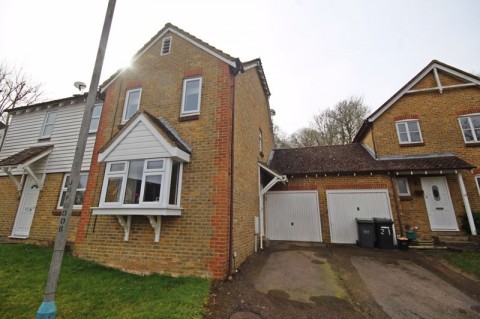 View Full Details for Brindles Field, Tonbridge