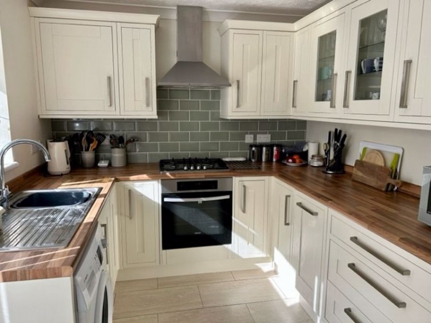 Images for Brindles Field, Tonbridge