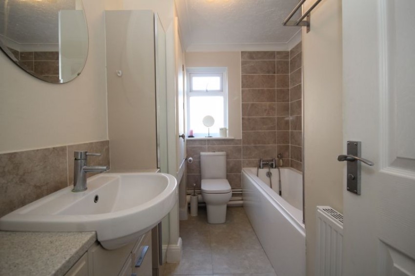 Images for Brindles Field, Tonbridge