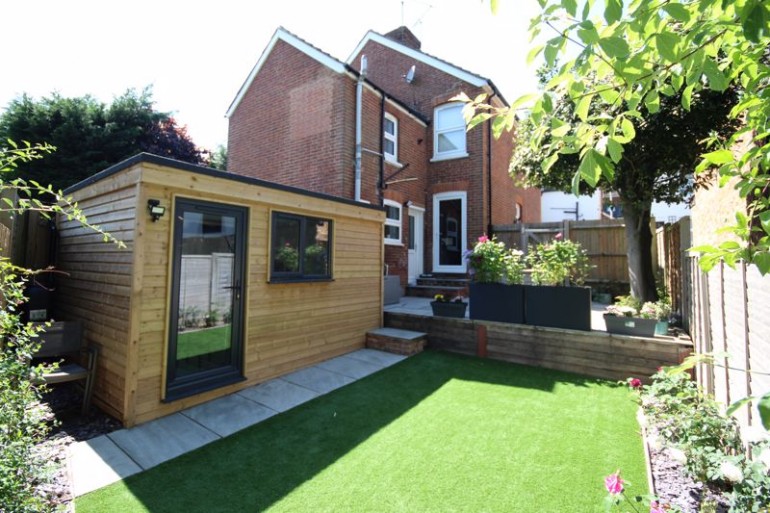 Woodside Road, Tonbridge