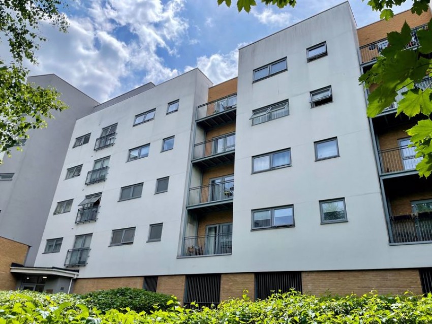 Images for Sovereign Way, Tonbridge
