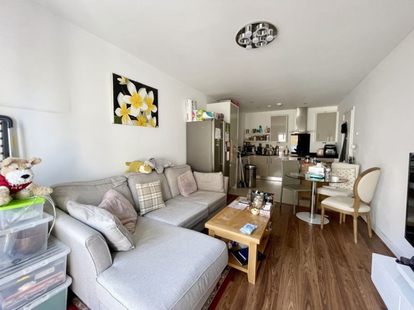 Images for Sovereign Way, Tonbridge