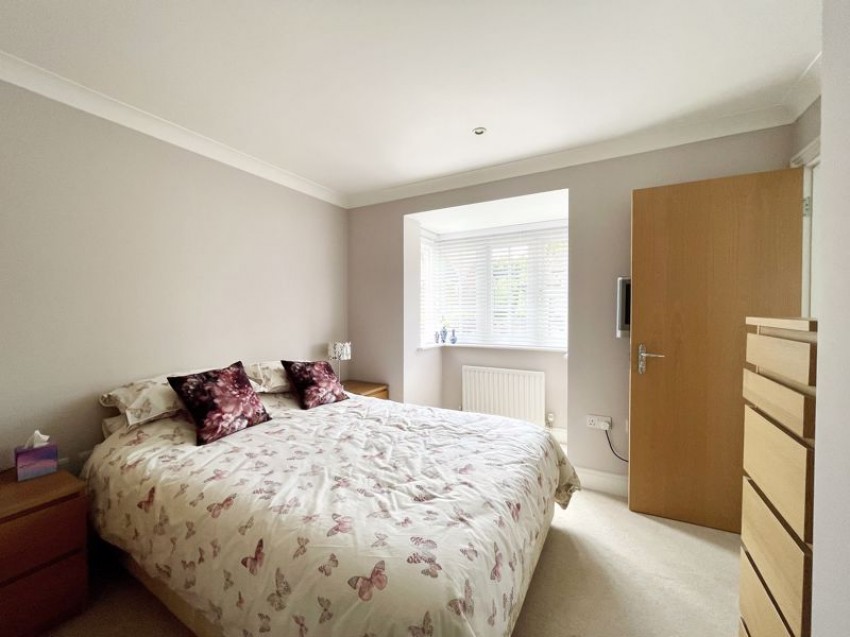 Images for Webbs Orchard, Tonbridge