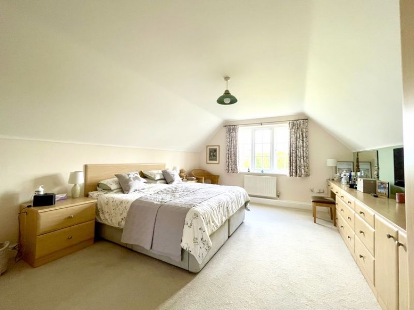 Images for Webbs Orchard, Tonbridge