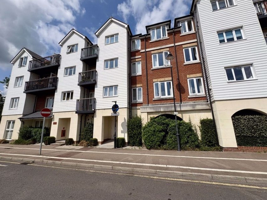 Images for Bradford Street, Tonbridge Town Centre