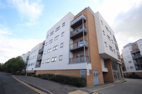 View Full Details for Sovereign Way, Tonbridge