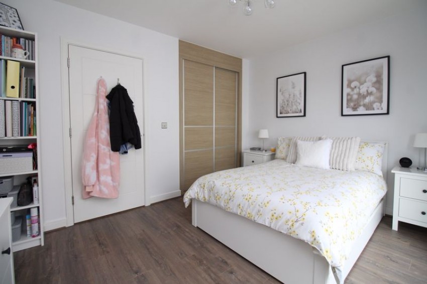 Images for Sovereign Way, Tonbridge