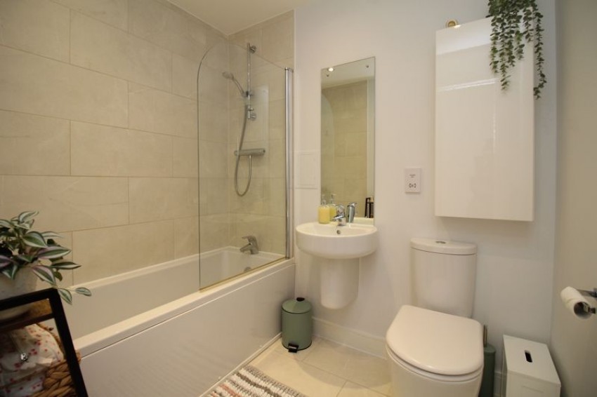 Images for Sovereign Way, Tonbridge