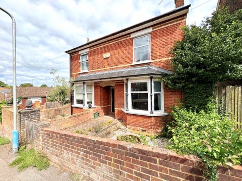 View Full Details for Baltic Road, Tonbridge