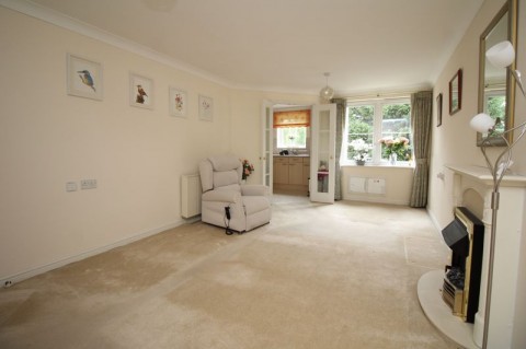 View Full Details for Hadlow Road, Tonbridge