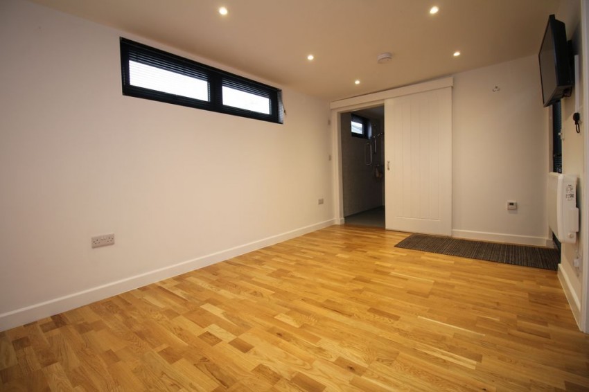 Images for Silverhurst Drive, Tonbridge