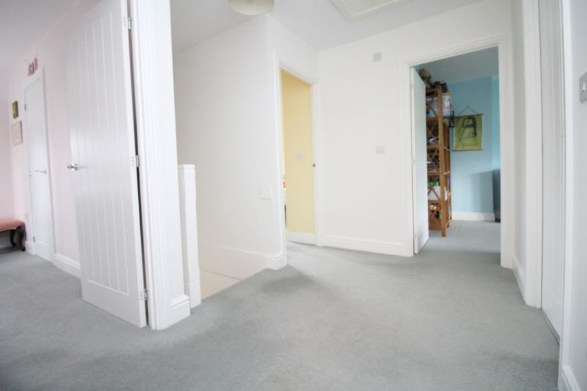 Images for Hollow Trees Close, Leigh