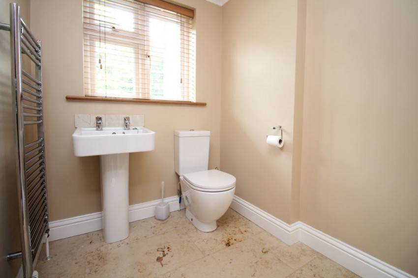 Images for Three Trees, Woodfield Avenue, Hildenborough