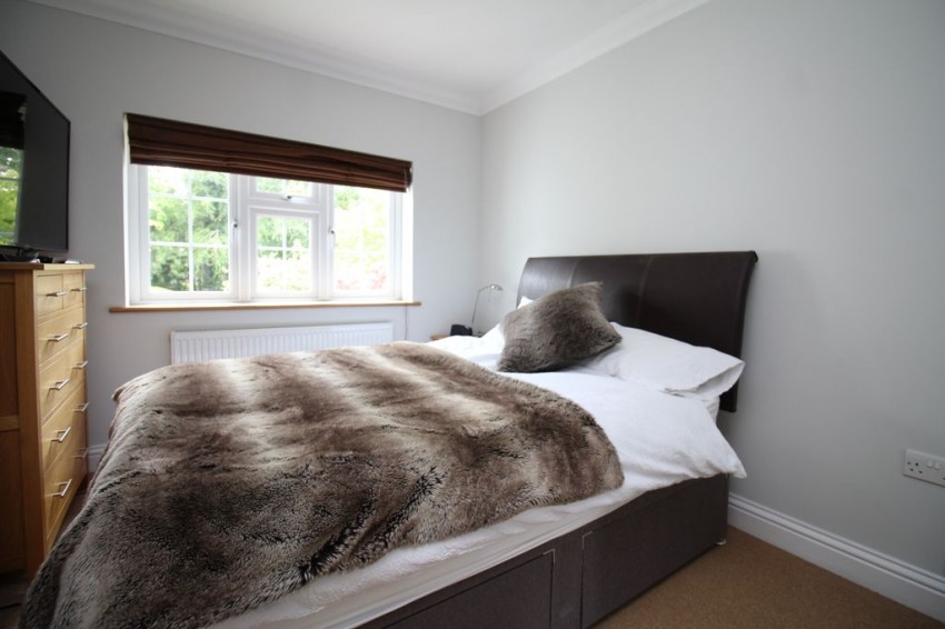 Images for Three Trees, Woodfield Avenue, Hildenborough