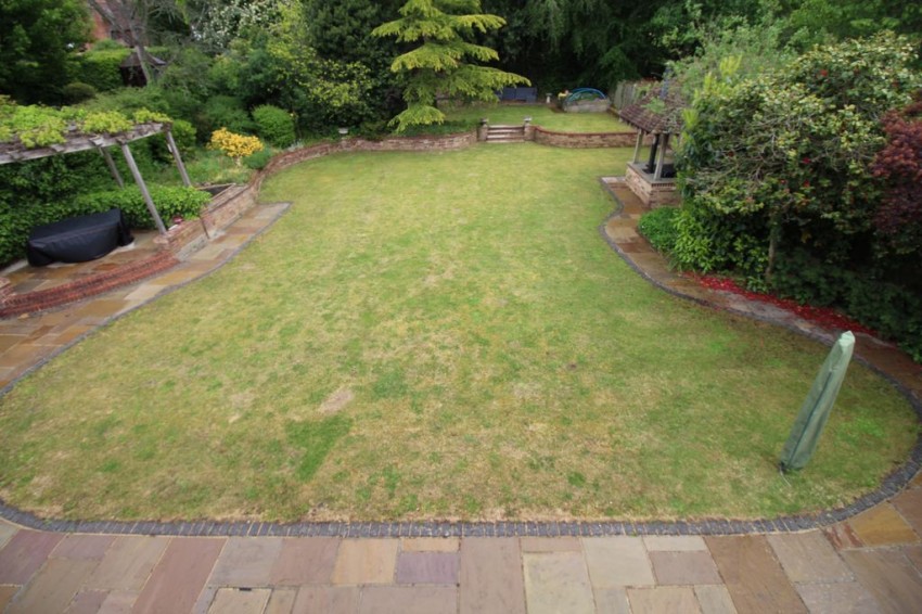 Images for Three Trees, Woodfield Avenue, Hildenborough