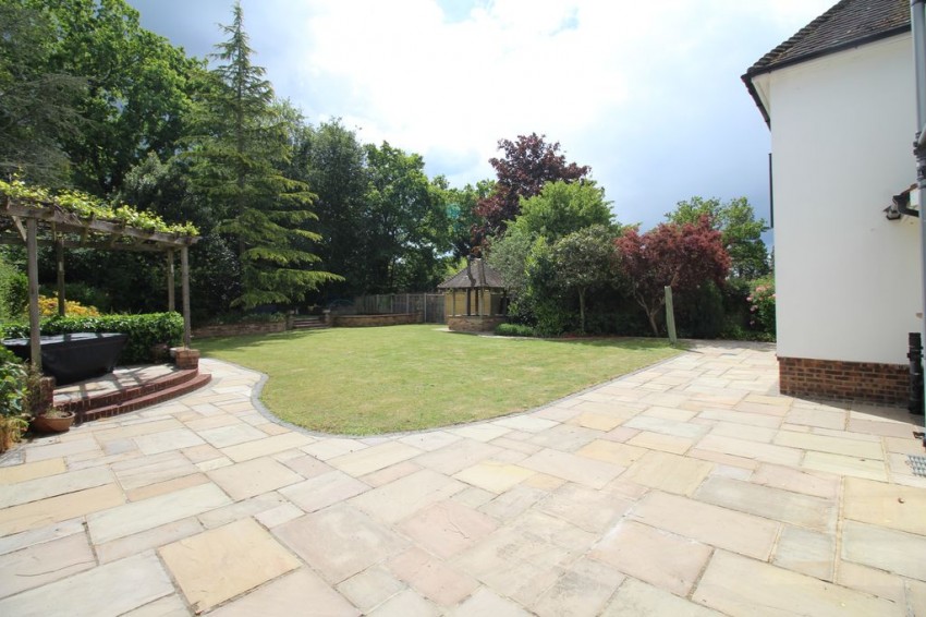 Images for Three Trees, Woodfield Avenue, Hildenborough