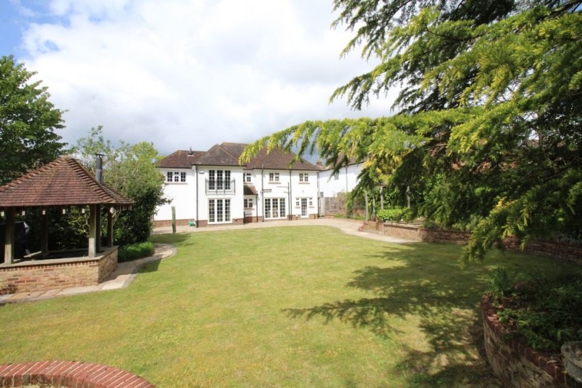 Images for Three Trees, Woodfield Avenue, Hildenborough