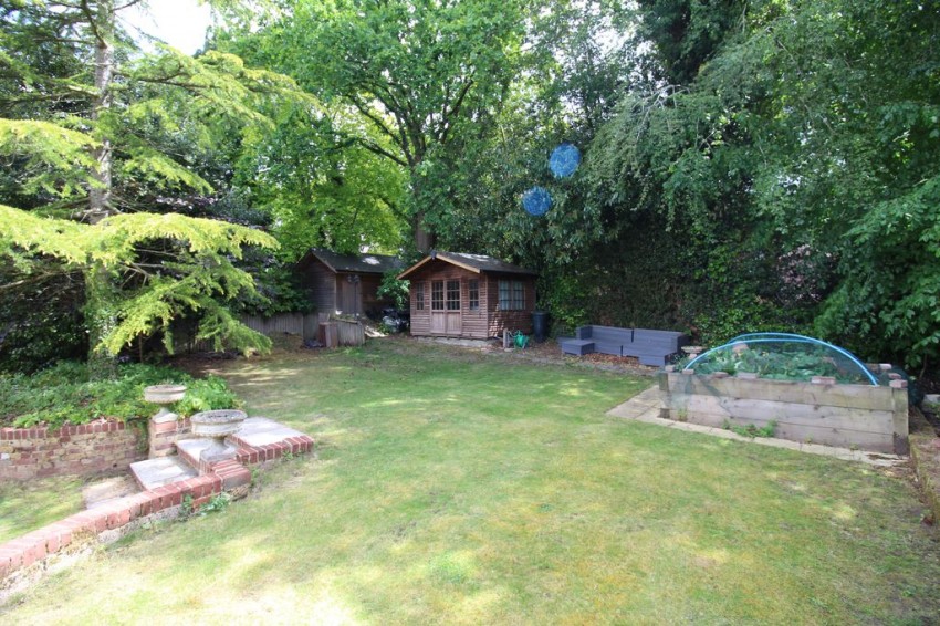 Images for Three Trees, Woodfield Avenue, Hildenborough