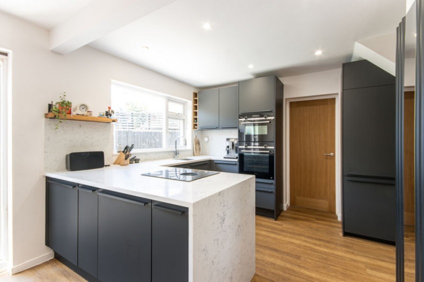 Images for Cedar Crescent, Tonbridge