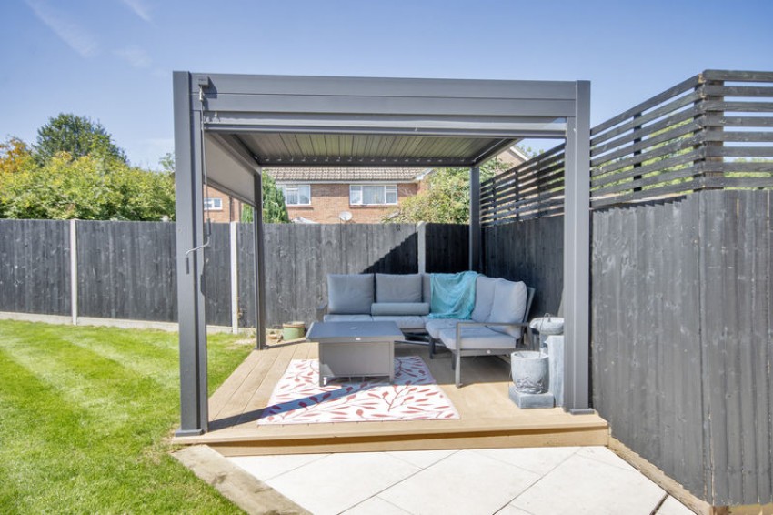 Images for Cedar Crescent, Tonbridge