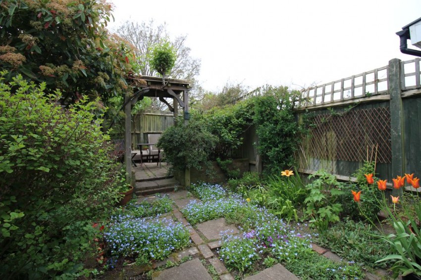 Images for 7 Mount Pleasant, Hildenborough