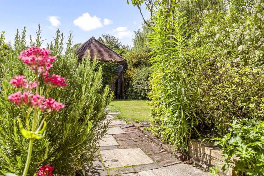 Images for Riding Lane, Hildenborough