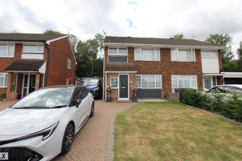 View Full Details for Molescroft Way, Tonbridge