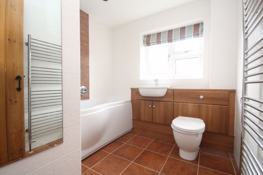 Images for Well Close, Leigh