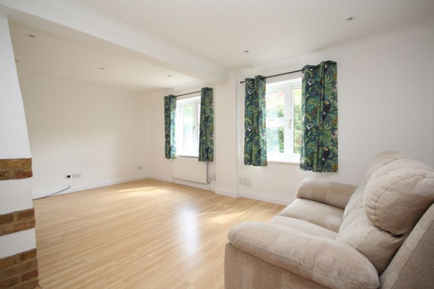 Images for Well Close, Leigh