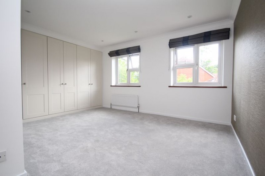 Images for Well Close, Leigh